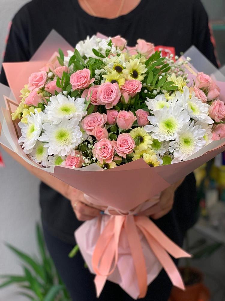 Букет цветов из: Розы и Хризантемы в Данилово