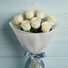 Букет 7 Белых роз Эдлесс Лав в Данилово