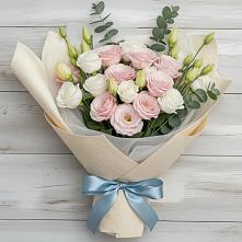 Букет цветов из:  Лизиантусы в Данилово