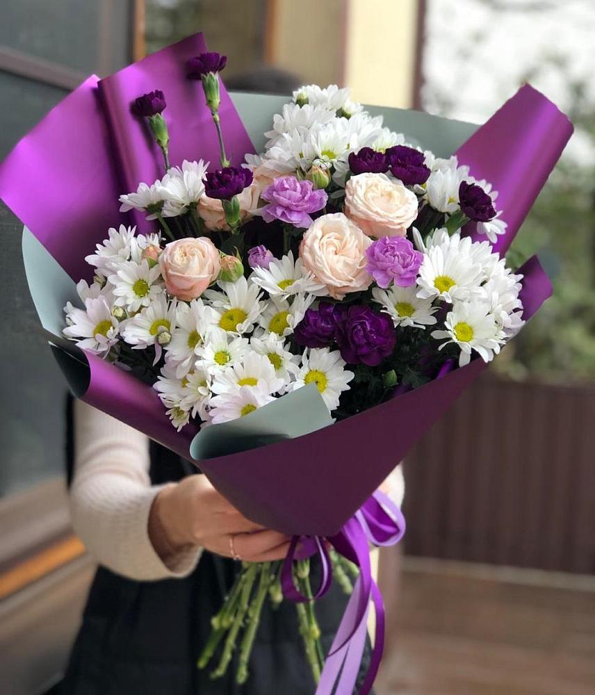 Букет цветов из: Хризантемы, Гвоздики и Розы в Данилово