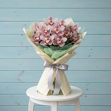 Букет цветов из:  Орхидеи и Розы в Данилово