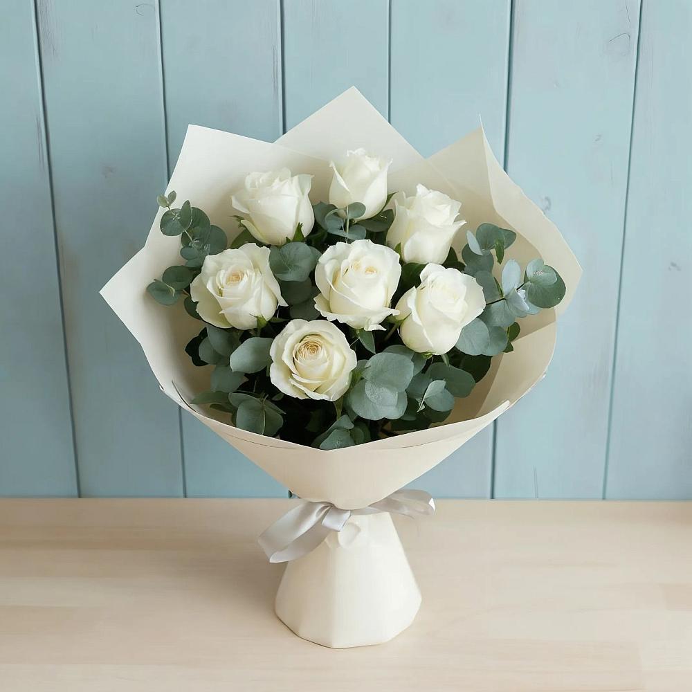 Букет Белые розы в Эвкалипте в Данилово