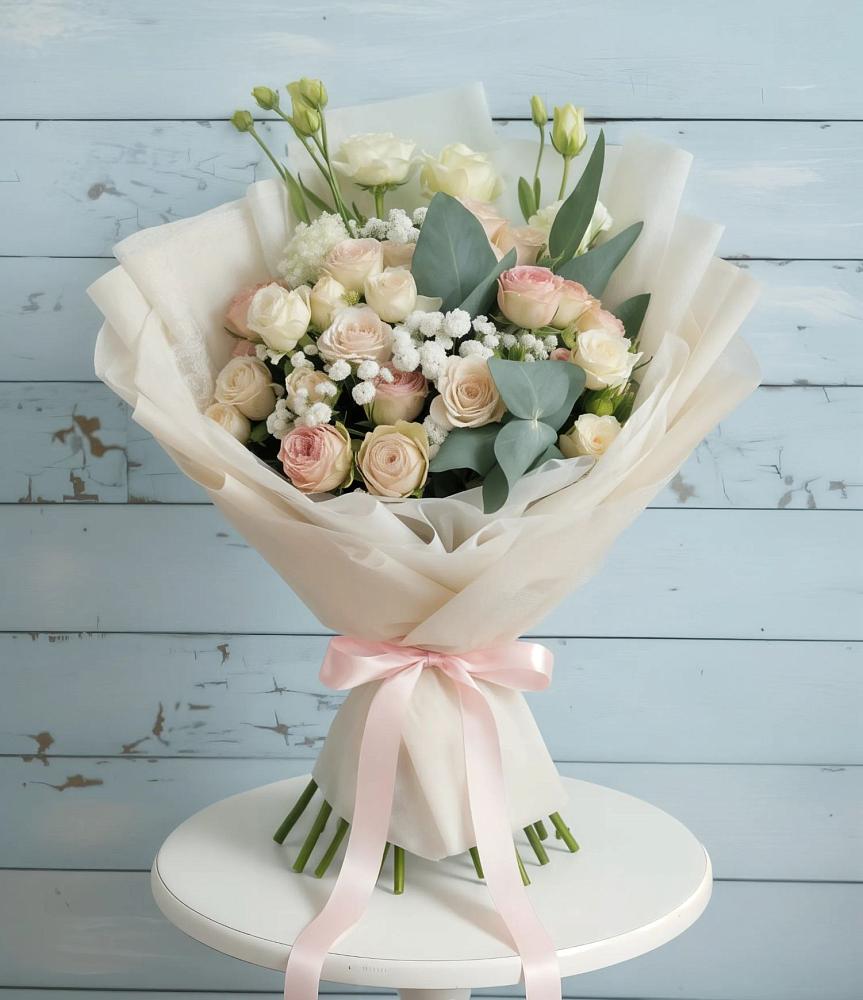 Букет цветов из: Розы и Лизиантусы в Данилово