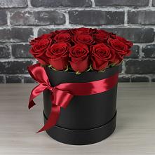 Цветочная композиция из Розы в шляпной коробке в Данилово