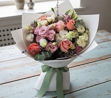 Букет цветов из:  Розы, Лизиантусы и Гвоздики в Данилово