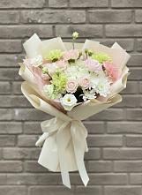 Букет цветов из:  Гвоздики, Розы, Лизиантусы и Хризантемы в Данилово