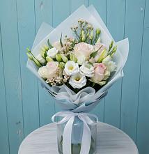 Букет цветов из:  Розы и Лизиантусы в Данилово