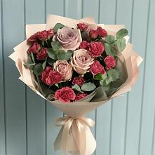 Букет цветов из:  Гвоздики и Розы в Данилово